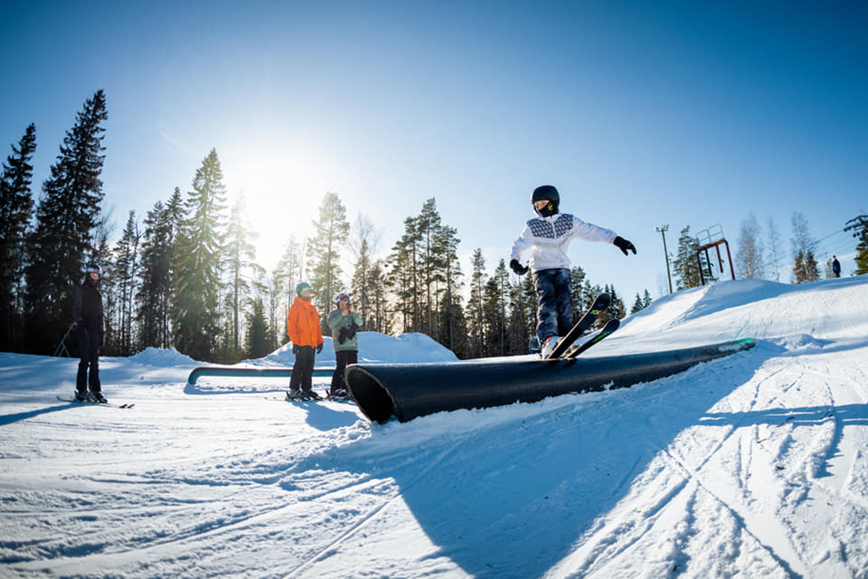 Suomalaiset hiihtokeskukset FreeSki ja Myllimäki